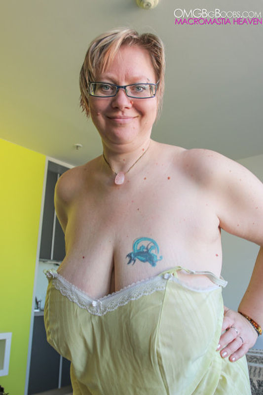 tiffany horny busty milf maturekingdom com