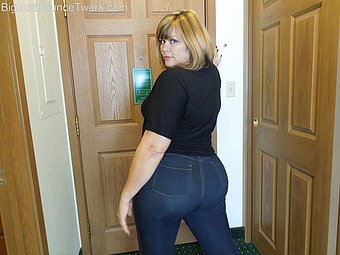 Big Butt Bounce Twerk Picture