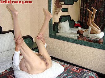 Hello Granny Picture