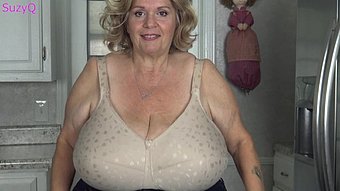 Suzie Q Has Big Boobs Picture