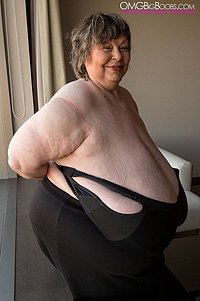 OMG Big Boobs Picture